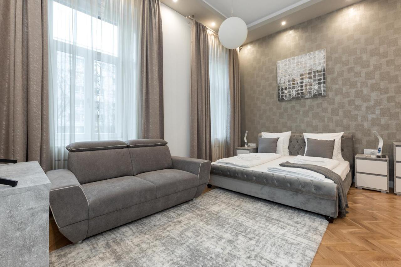 City Center Grand Luxury W 2Br/2Bt Apartamento Budapeste Exterior foto